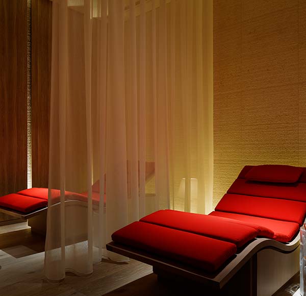 34 palace hotel tokyo evian spa relaxation lounge